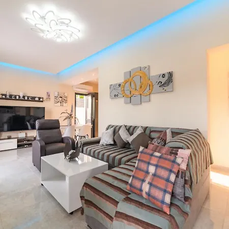 Apartament Marilena *